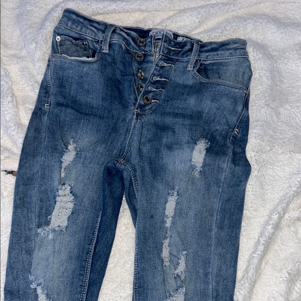 Stylish Blue Distressed Women Jeans